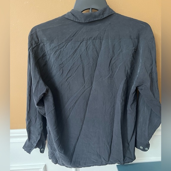 Equipment Black Women’s Slim Signature Silk Shirt Casual Button Down Size Small - Picture 5 of 6